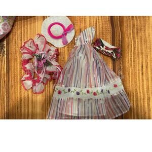 Mattel Barbie Springtime Magic Fashion Outfit dress, hat, Bouquet, Shawl Set #2